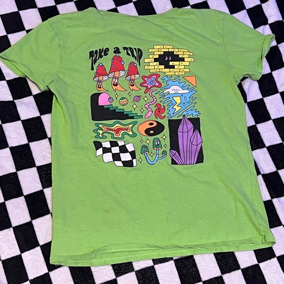 women’s medium t shirt mushroom have a nice trip shirt - Picture 3 of 4